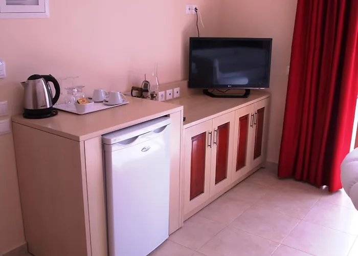 Hotel Castello Di Cavallieri & - Adults Only