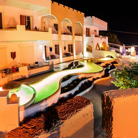 Castello Di Cavallieri & - Adults Only فندق فاليراكي