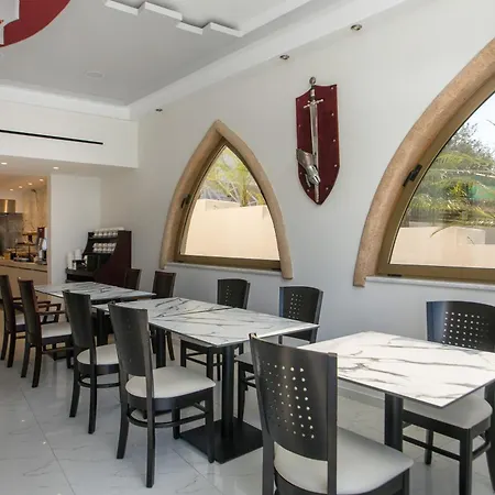 Hotel Castello Di Cavallieri & - Adults Only