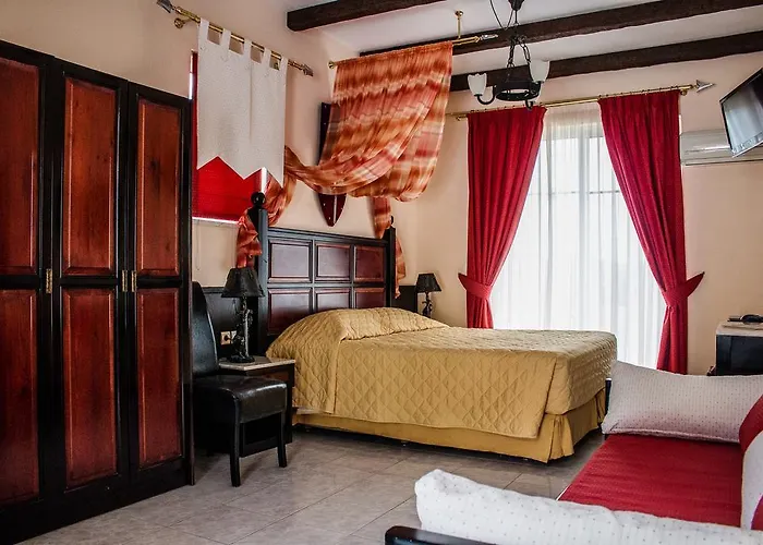 Hotell Castello Di Cavallieri & - Adults Only 4*