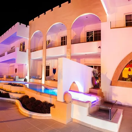 Castello Di Cavallieri & - Adults Only Hotel
