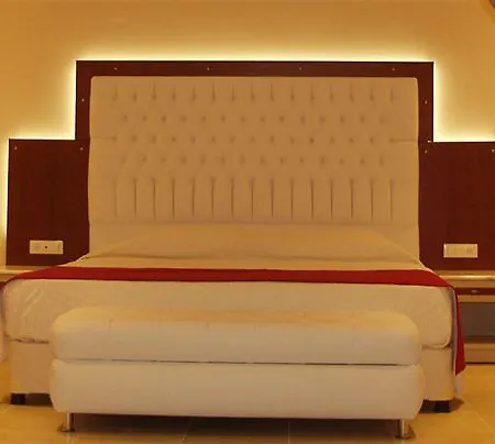 Castello Di Cavallieri & - Adults Only 4*
